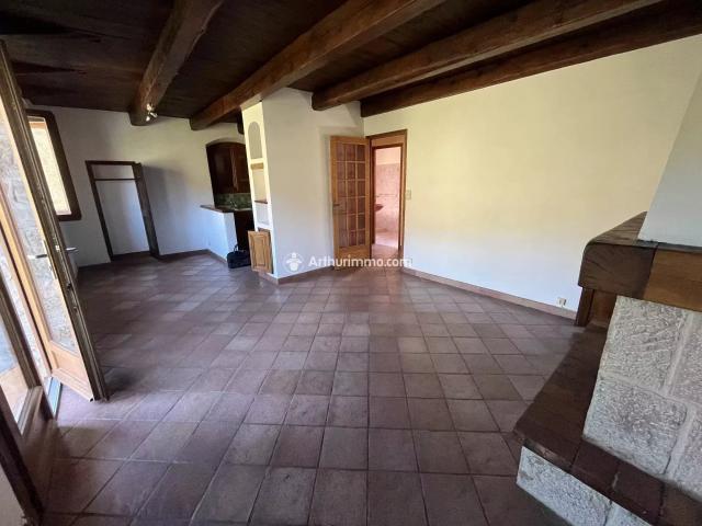 Location Appartement Rue du Barry, Camarès