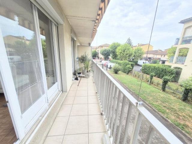 Location Appartement Rue du Beaujolais, Jassans Riottier