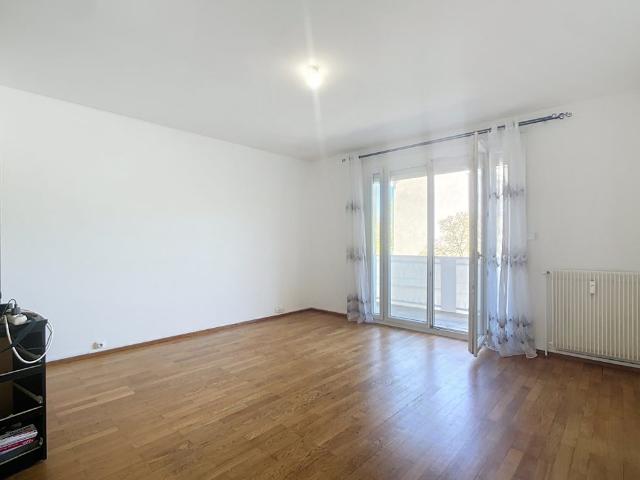 Location Appartement Rue du Bessay, Saint Priest
