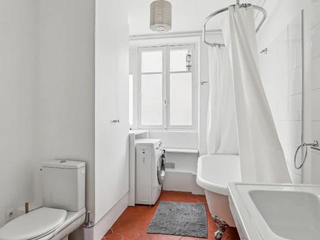 Location Appartement Cour des Bretons, Paris