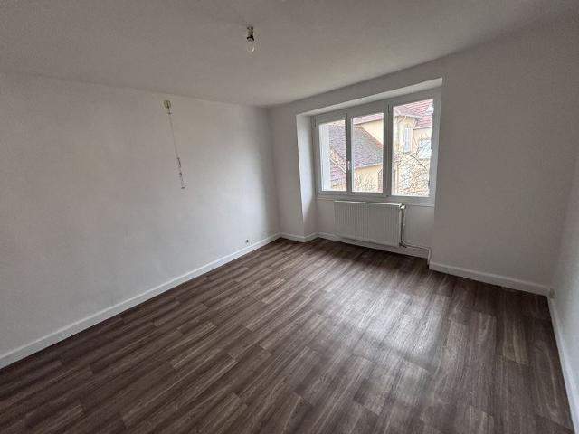 Location Appartement Rue du Gourgeau, Saulx