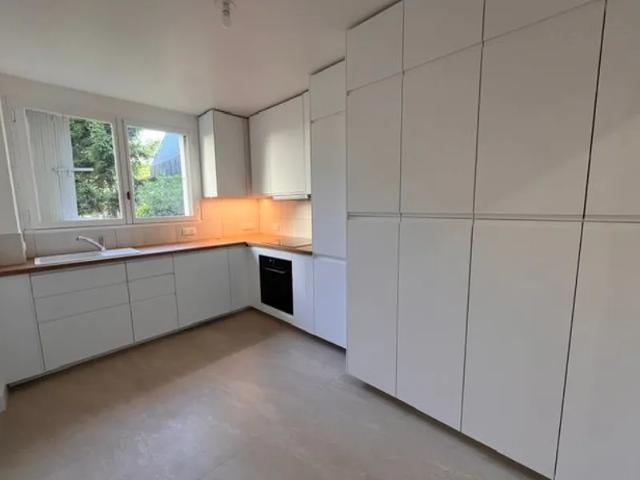 Location Appartement Rue du Gouverneur Général Éboué, Issy les Moulineaux