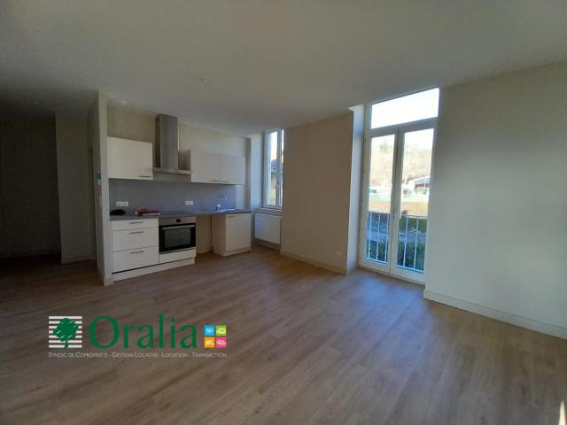 Location Appartement Rue du Gappas, Savigny