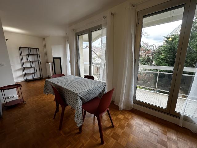 Location Appartement Rue du Général de Gaulle, Enghien les Bains