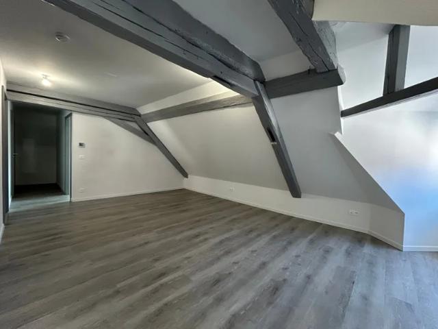 Location Appartement Rue du Général de Gaulle, La Broque