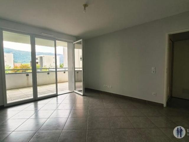 Location Appartement Rue Du Général De Gaulle, Vizille