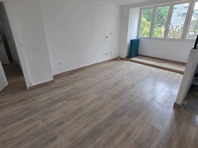 Location Appartement Rue du Général Leclerc, Bois Colombes