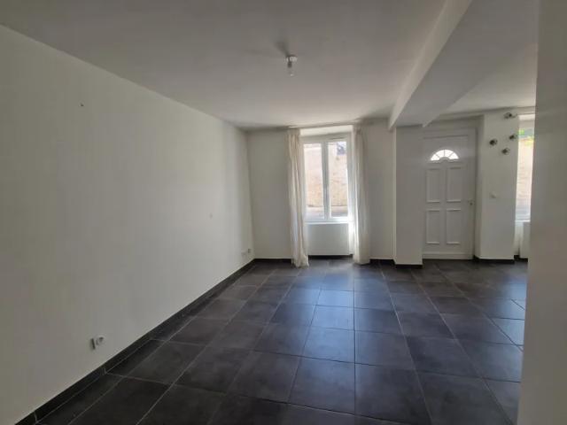 Location Appartement Rue du Général Leclerc, Brie Comte Robert