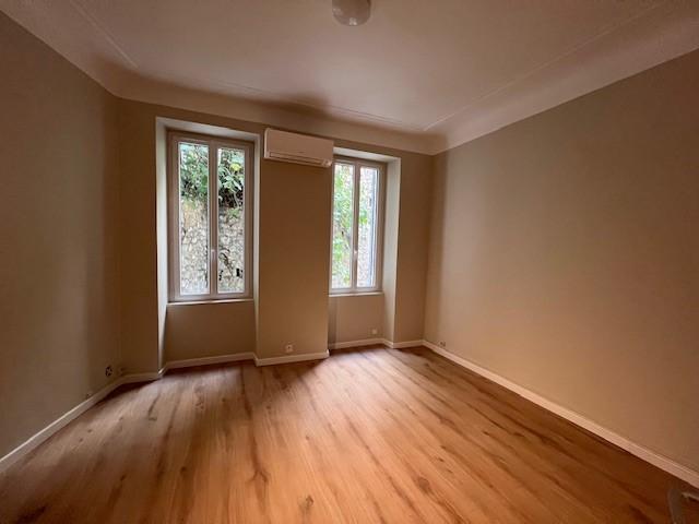 Location Appartement Rue du Génie, Marseille