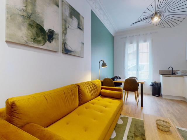 Location Appartement Rue du Grand Pin, Nice