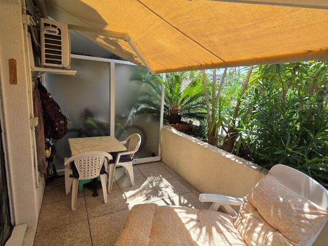 Location Appartement Rue du Grand Pin, Saint Laurent du Var
