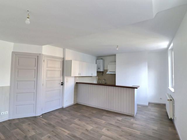 Location Appartement Rue du Grial, Figeac