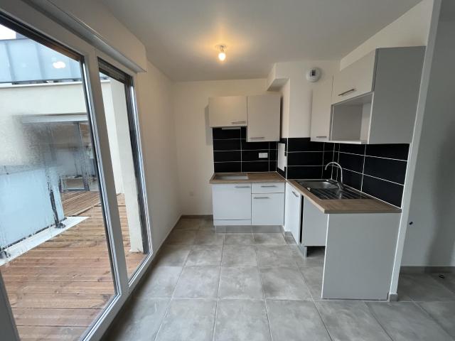 Location Appartement Rue du Gros Caillou, Cesson