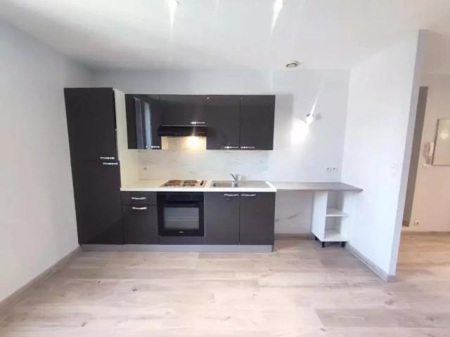 Location Appartement Rue du Docteur André Chaix, Bourgoin Jallieu