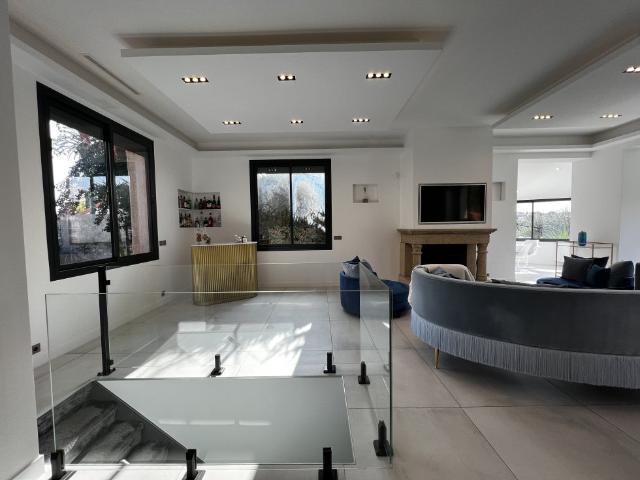 Location Appartement Rue du Docteur Calmette, Cannes