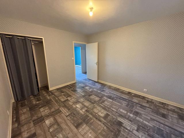 Location Appartement Rue du Docteur Hubert, Neuville sur Ain