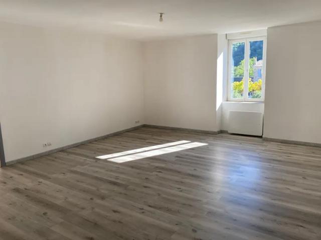 Location Appartement Rue du Docteur Richard, Bessèges