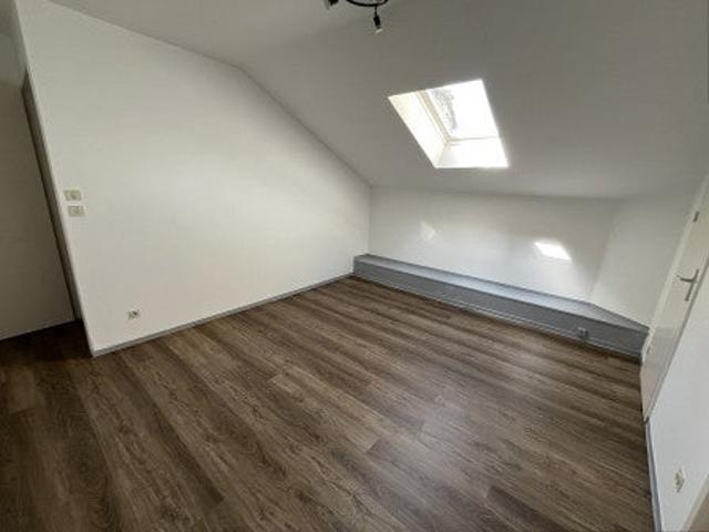 Location Appartement Rue du Four Banal, Crémieu