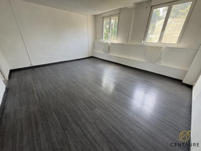 Location Appartement Rue du Faubourg d'Arras, Lille