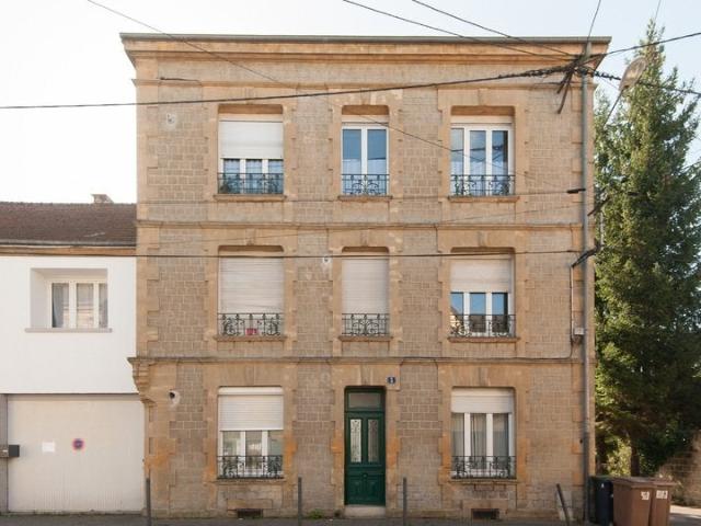 Location Appartement Rue du Faubourg de Pierre, Charleville Mézières