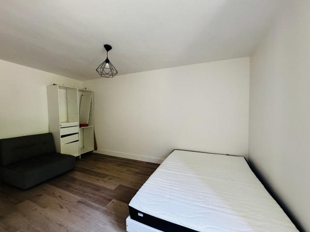 Location Appartement Rue du Faubourg du Pont Neuf, Poitiers