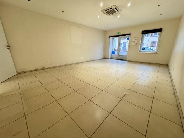 Location Appartement Rue du Faubourg, Keskastel