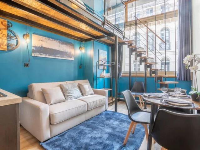 Location Appartement Rue du Jeune Anacharsis, Marseille
