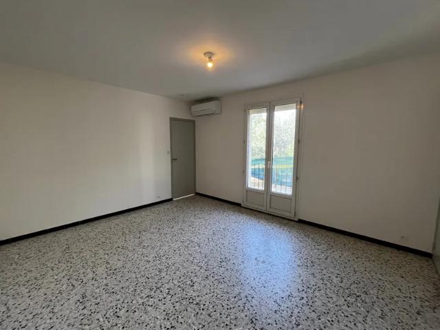 Location Appartement Rue du lotissement Pourcin, Manosque