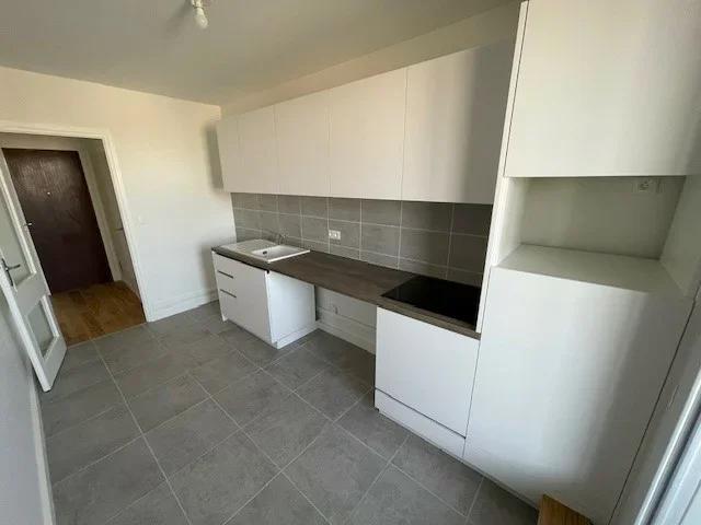Location Appartement Rue du Lac, Lyon