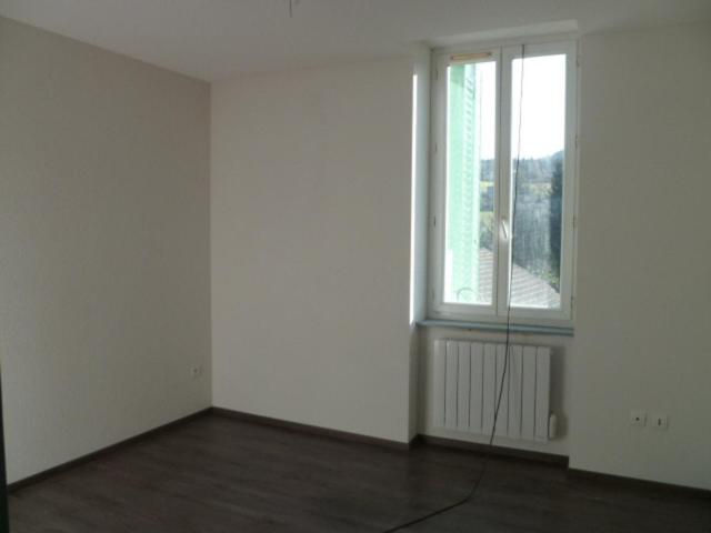 Location Appartement Rue du Moulin, Cublize