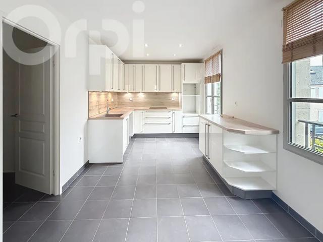 Location Appartement Rue du Moulin du Gué de Pont, Senlis