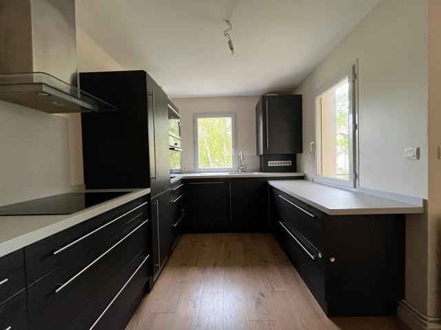 Location Appartement Rue du Mont d'Or, Saint Cyr au Mont d'Or
