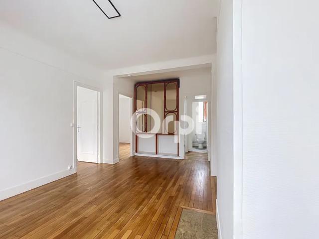 Location Appartement Rue du Mal de Lattre de Tassigny, Creil