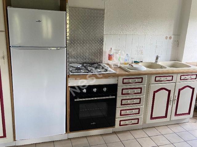 Location Appartement Rue du Malconseil, Épernon