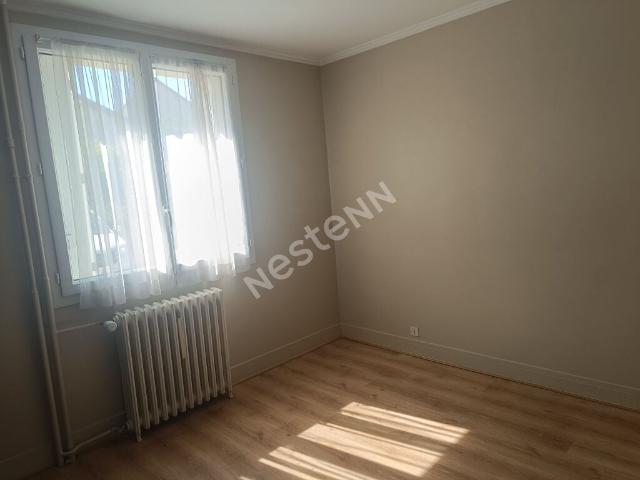 Location Appartement Rue du Malconseil, Épernon