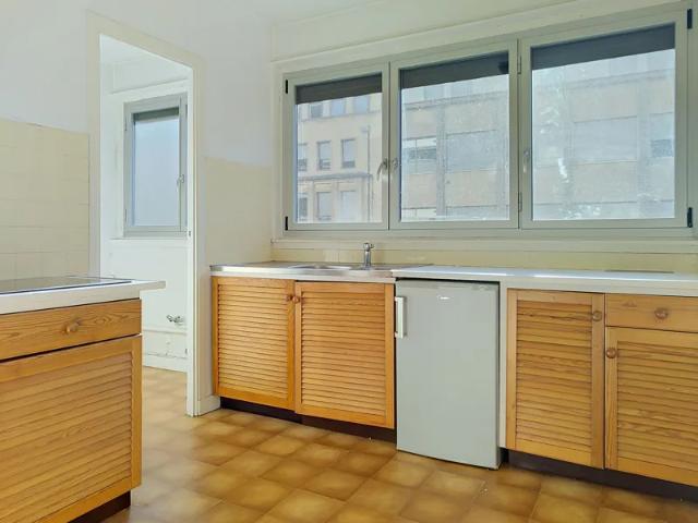 Location Appartement Rue du Maréchal de Lattre de Tassigny et de la Première Armée, Clermont Ferrand