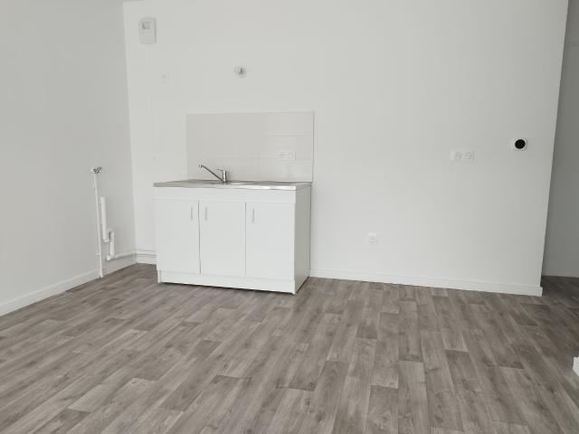 Location Appartement Rue du Maréchal Leclerc, Lucé