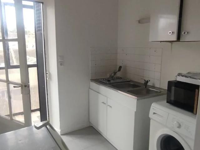 Location Appartement Rue du Souvenir, Nemours