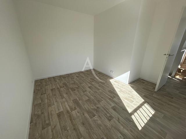 Location Appartement Rue Du Sillon, La Chapelle Launay