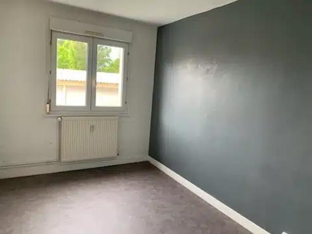 Location Appartement Rue du Poirier Au Loup, Piney
