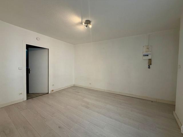 Location Appartement Rue du Pont Mouja, Nancy