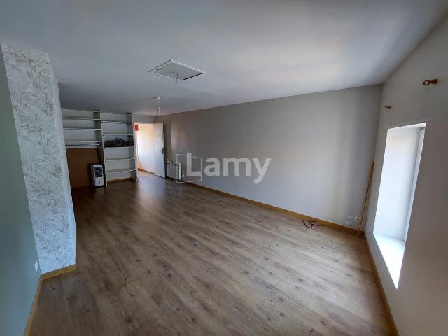 Location Appartement Rue du Ponteil, Issoire