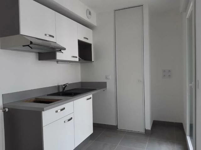 Location Appartement Rue du Pavé, Champagne au Mont d'Or