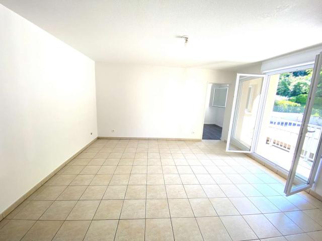 Location Appartement Rue du Palais de Justice, Meaux