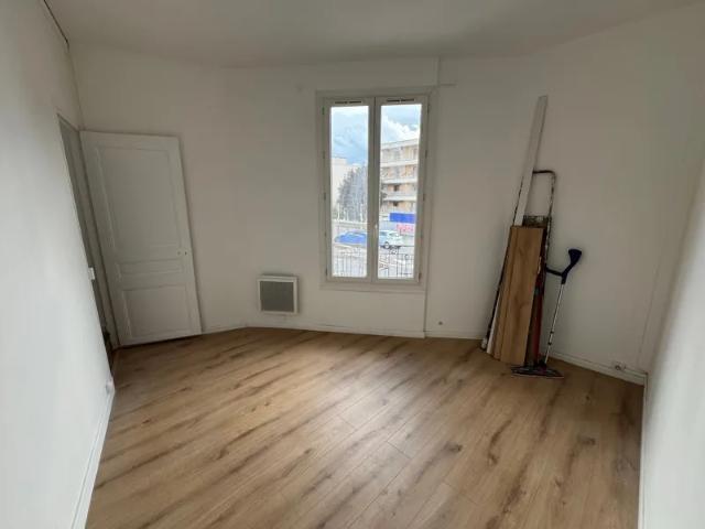 Location Appartement Avenue du Docteur Meige, Saint Maur des Fossés