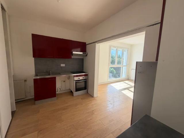 Location Appartement Rue du Paradis, La Rochelle