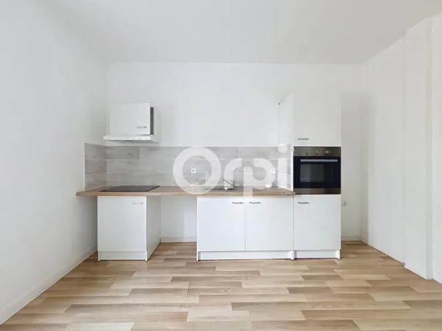 Location Appartement Rue du Petit Garavet, Allassac