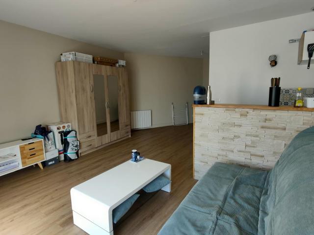 Location Appartement Rue Du Pressoir, Châteauneuf Val de Bargis