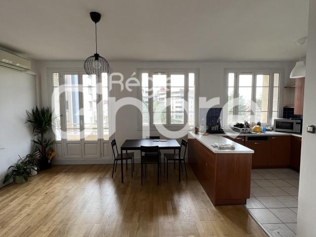 Location Appartement Rue du Professeur Joseph Nicolas, Lyon