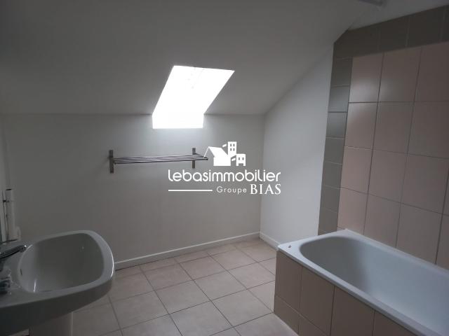 Location Appartement Rue du Puits, Bolleville